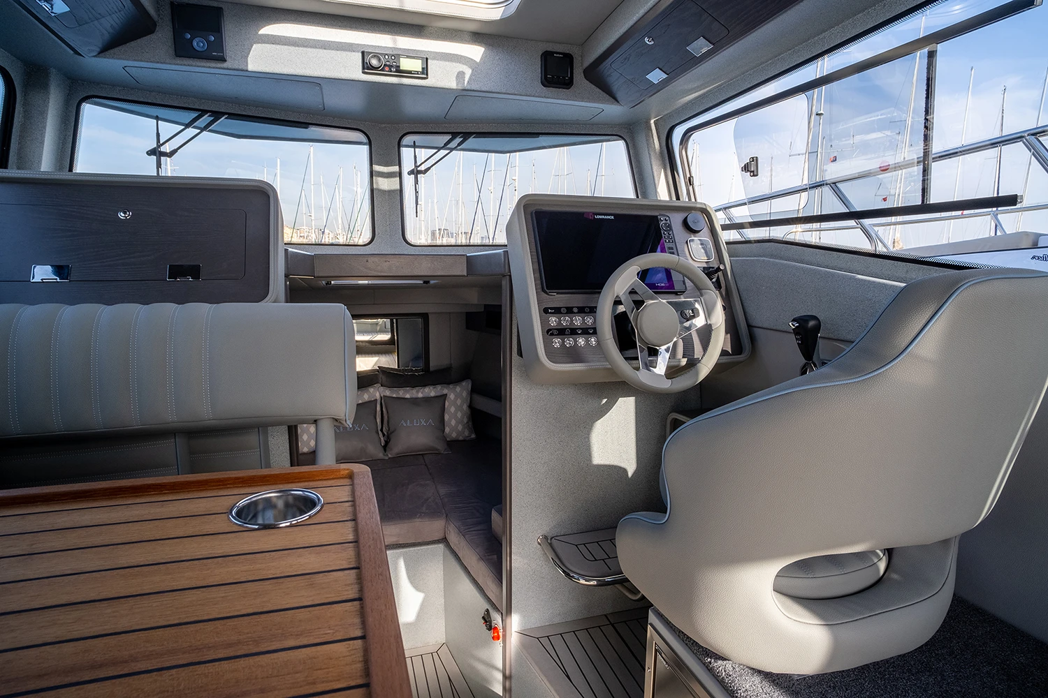 Aluxa 26’ Comfort Configuration